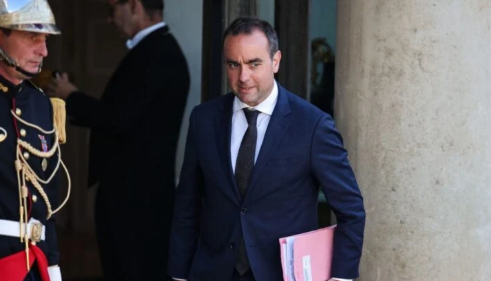 Retraités français à l'étranger : "Après 65 ans, l’État vous demande…" cette caution que les séniors doivent payer 4 Retraités français à l'étranger : "Après 65 ans, l’État vous demande…" cette caution que les séniors doivent payer Retraités français à l’étranger : « Après 65 ans, l’État vous demande… » cette caution que les séniors doivent payer