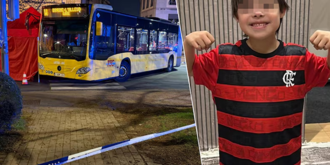Le chauffeur ne l’a pas vu quand il a redémarré : Enzo, 7 ans, est décédé après avoir été percuté par un bus