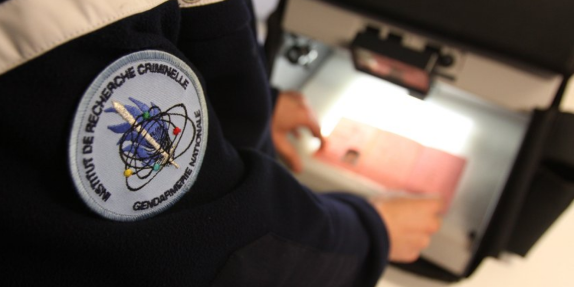 Il empochait 12 000 euros de chômage par mois en France en usurpant dix identités, il a détourné 239 000 euros en deux ans