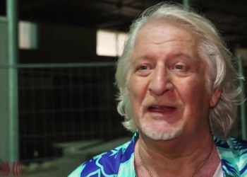 « Si vous évoquez ça, je ne collabore plus » : Patrick Sébastien plante les équipes de « Complément d&rsquo;enquête » en plein tournage