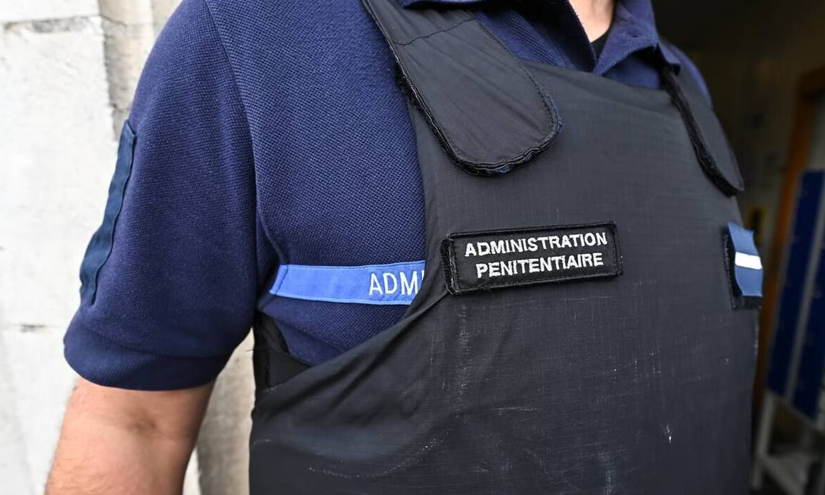 Un détenu s'évade dans les transports en commun lors d'une sortie au Louvre 3 Un détenu s'évade dans les transports en commun lors d'une sortie au Louvre Capture decran 2026 03 16 140634