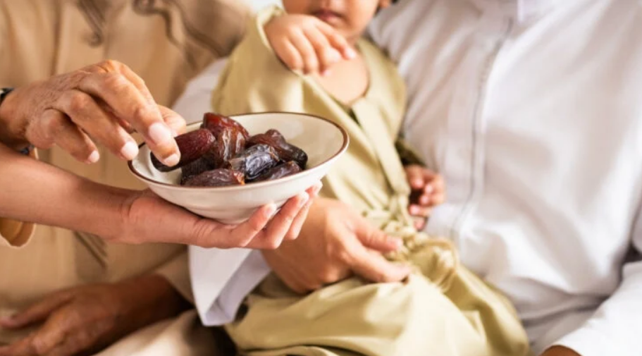 Fin du Ramadan : a-t-on le droit de faire manquer l’école à son enfant pour l’Aïd el Fitr en France ? Voici ce que dit la loi