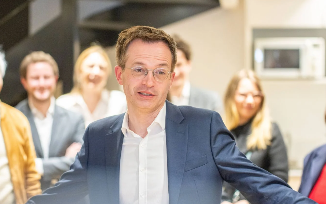 Municipales 2026 : LFI rejoint la liste du maire écologiste Grégory Doucet à Lyon, toujours pas d’accord entre Bournazel et Dati à Paris… 4 Municipales 2026 : LFI rejoint la liste du maire écologiste Grégory Doucet à Lyon, toujours pas d’accord entre Bournazel et Dati à Paris… Capture decran 2026 03 16 170901