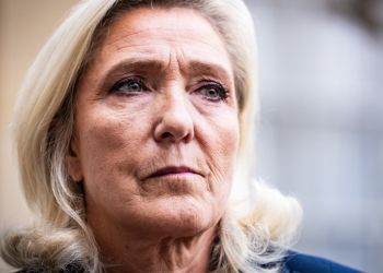 Marine Le Pen met en garde sur la jeunesse politique au RN face à une électrice