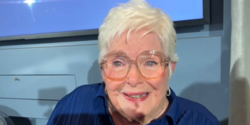 « Brigitte Macron est une… » : l&rsquo;ayant côtoyée, Line Renaud (97 ans) fait une révélation sur la Première dame