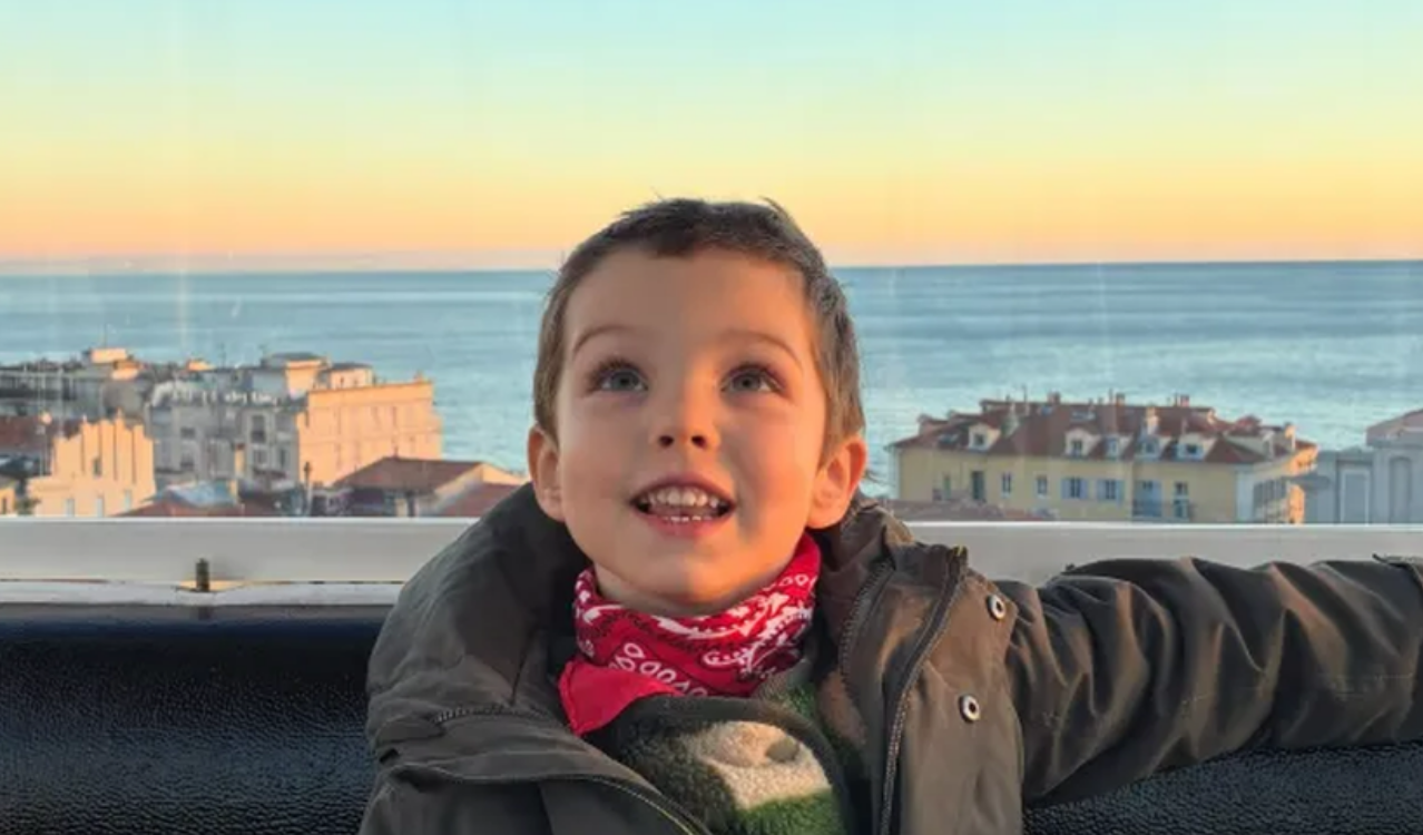 "La personne compatible peut être n’importe qui" : ils cherchent un donneur de moelle osseuse pour leur fils Elio, 4 ans, qui souffre d’une leucémie rare 3 "La personne compatible peut être n’importe qui" : ils cherchent un donneur de moelle osseuse pour leur fils Elio, 4 ans, qui souffre d’une leucémie rare Capture decran 2026 03 27 181249