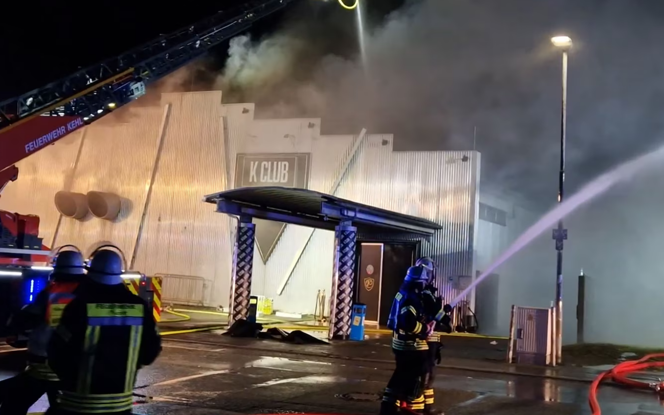 Une discothèque ravagée par les flammes cette nuit, 750 personnes évacuées d'urgence 2 Une discothèque ravagée par les flammes cette nuit, 750 personnes évacuées d'urgence Capture decran 2026 03 30 112550