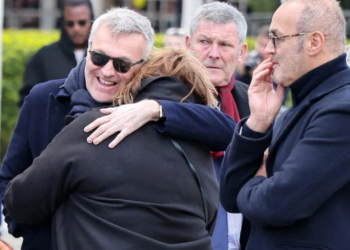 Obsèques d’Isabelle Mergault : Laurent Ruquier chamboule l’assistance, “rassure-toi…”
