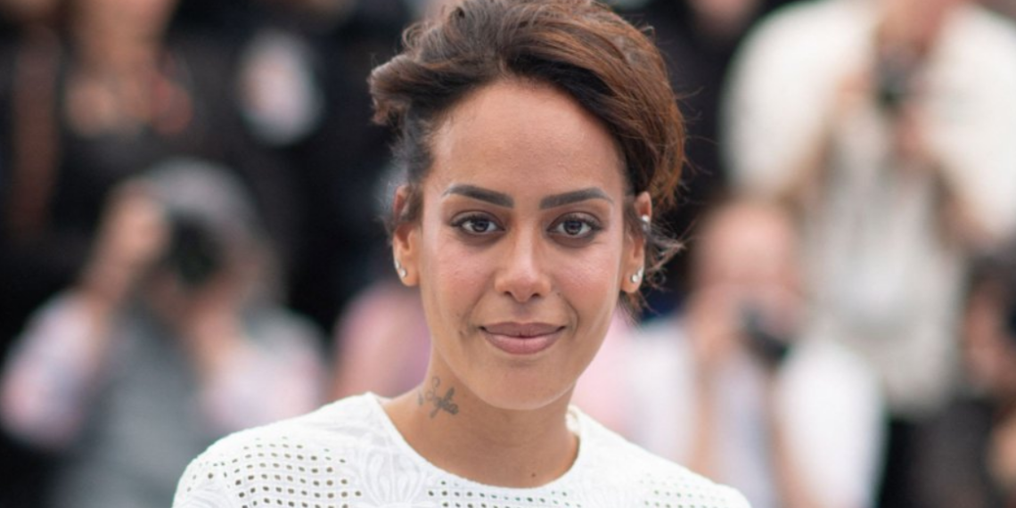Amel Bent grassement payée pour les Enfoirés ?