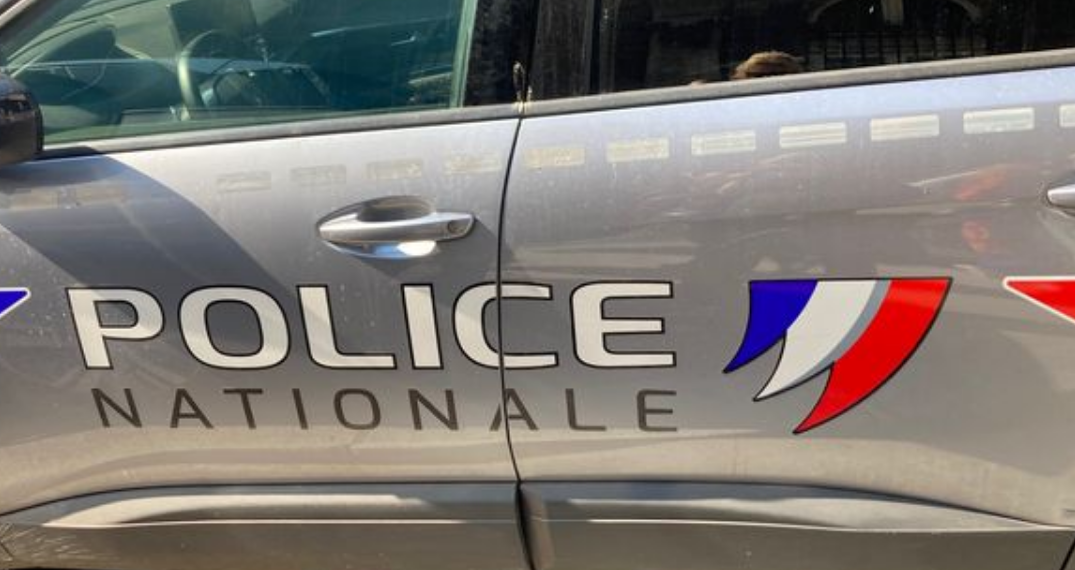 Un couple de retraités retrouvés sans vie chez eux, leur petite-fille de 16 ans en garde à vue