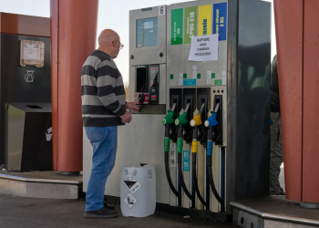 Pénurie de carburants en France : 70% des stations n’ont plus de SP95, pas de gazole dans 20 % des points de vente… Le point ce lundi
