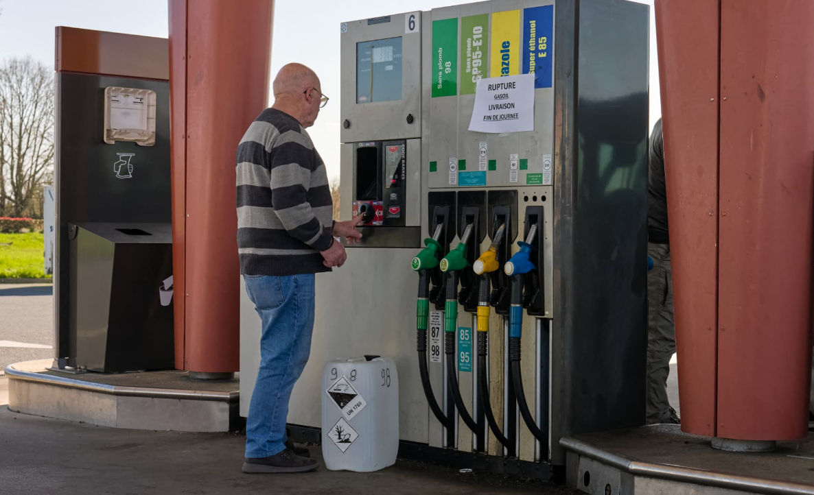 Pénurie de carburants en France : 70% des stations n’ont plus de SP95, pas de gazole dans 20 % des points de vente… Le point ce lundi 4 Pénurie de carburants en France : 70% des stations n’ont plus de SP95, pas de gazole dans 20 % des points de vente… Le point ce lundi Capture decran 2026 04 06 171310