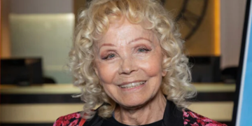 Isabelle Aubret : à 87 ans, la gagnante de l’Eurovision suit les pas de Céline Dion !