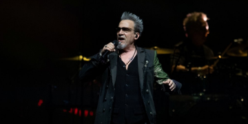 « Il n’a pas pu terminer le titre Caruso » : victime d’une extinction de voix, Florent Pagny annule son troisième concert ce mardi au Zénith