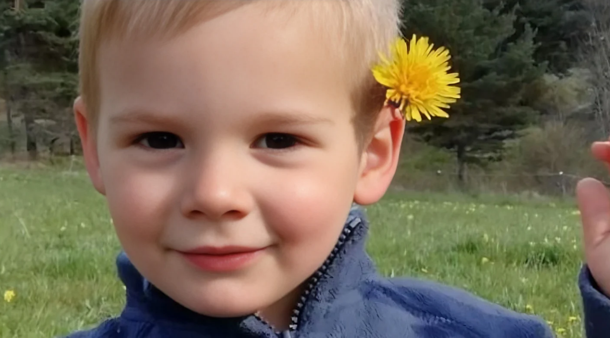 Décès du petit Emile : coup de théâtre 3 ans après sa disparition, cette monitrice d’équitation brise le silence, “Il fait demi tour” 4 Décès du petit Emile : coup de théâtre 3 ans après sa disparition, cette monitrice d’équitation brise le silence, “Il fait demi tour” Capture decran 2026 04 13 145250