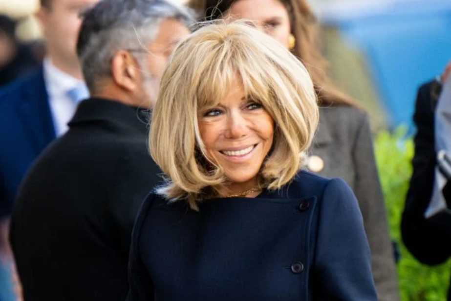 Brigitte Macron : ce surprenant cadeau d’anniversaire que va recevoir l’épouse d’Emmanuel Macron (qui devrait la faire réfléchir) 3 Brigitte Macron : ce surprenant cadeau d’anniversaire que va recevoir l’épouse d’Emmanuel Macron (qui devrait la faire réfléchir) Capture decran 2026 04 13 164033