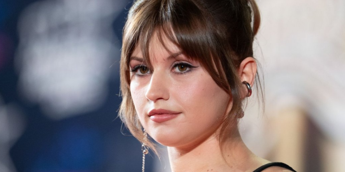 Marine de la Star Academy, enceinte de son premier enfant ? La chanteuse poussée à faire une mise au point