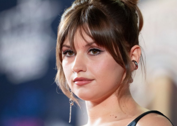 Marine de la Star Academy, enceinte de son premier enfant ? La chanteuse poussée à faire une mise au point