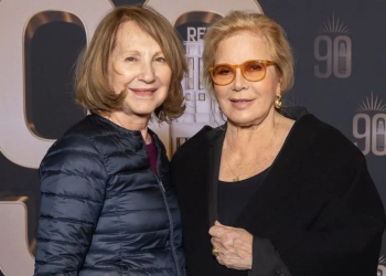 Décès de Nathalie Baye : Sylvie Vartan sort enfin du silence, « toujours sous le choc »
