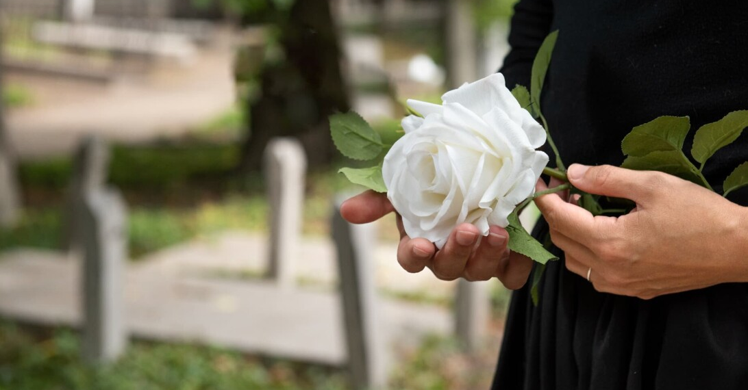 Qu’est-ce que la « fraude au deuil », l’arnaque sans scrupules qui cible les personnes venant de perdre un être cher?