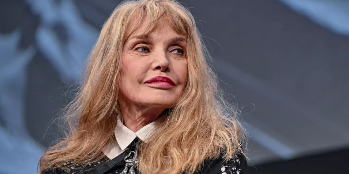 Arielle Dombasle : un patrimoine immobilier de rêve entre Paris, le Maroc et la Provence