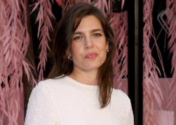 Charlotte Casiraghi : tension discrète à Biarritz, son apparition interroge