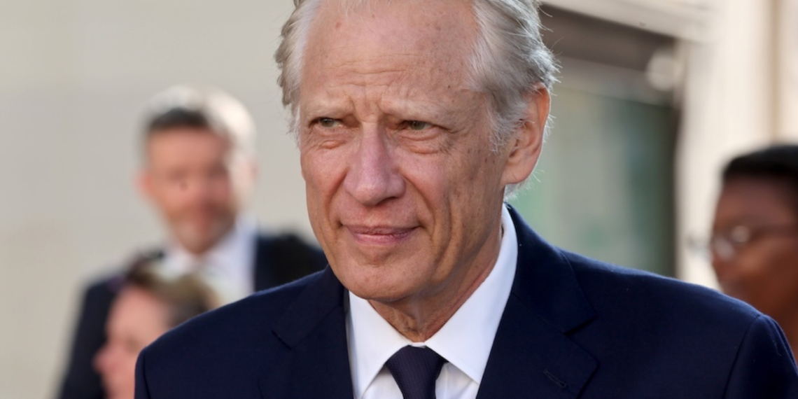 Dominique de Villepin : cette épreuve “humiliante” qui a mis fin à son couple avec Marie-Laure