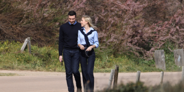 « Avoir des enfants » : Jordan Bardella prêt à fonder une famille avec Caroline Bourbon des Deux-Siciles