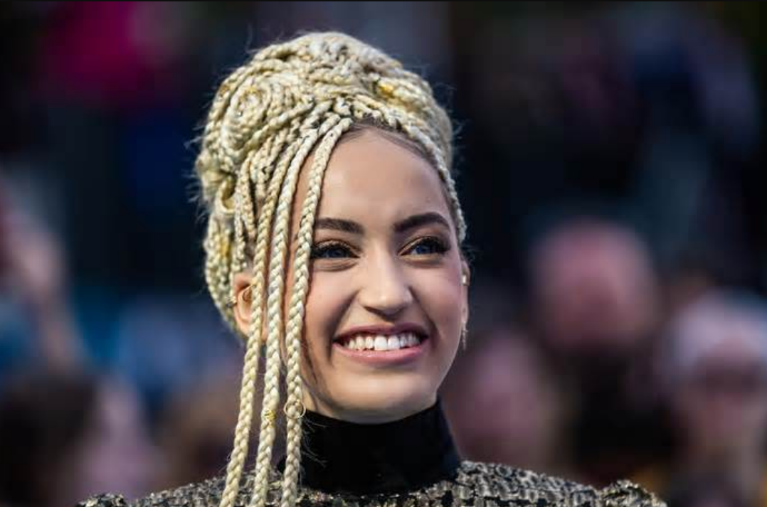 Eurovision 2026: qui est la chanteuse Monroe qui représente la France avec "Regarde!"? 5 Eurovision 2026: qui est la chanteuse Monroe qui représente la France avec "Regarde!"? Capture decran 2026 05 18 123644
