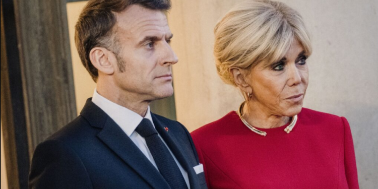 Brigitte Macron écarte les femmes de l'entourage de son mari 1 Brigitte Macron écarte les femmes de l'entourage de son mari Capture decran 2026 05 18 132344