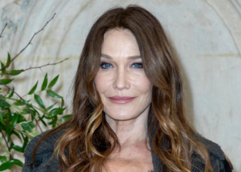 Carla Bruni complice avec Maria-Carolina, la compagne de Jordan Bardella ? Des images dévoilées