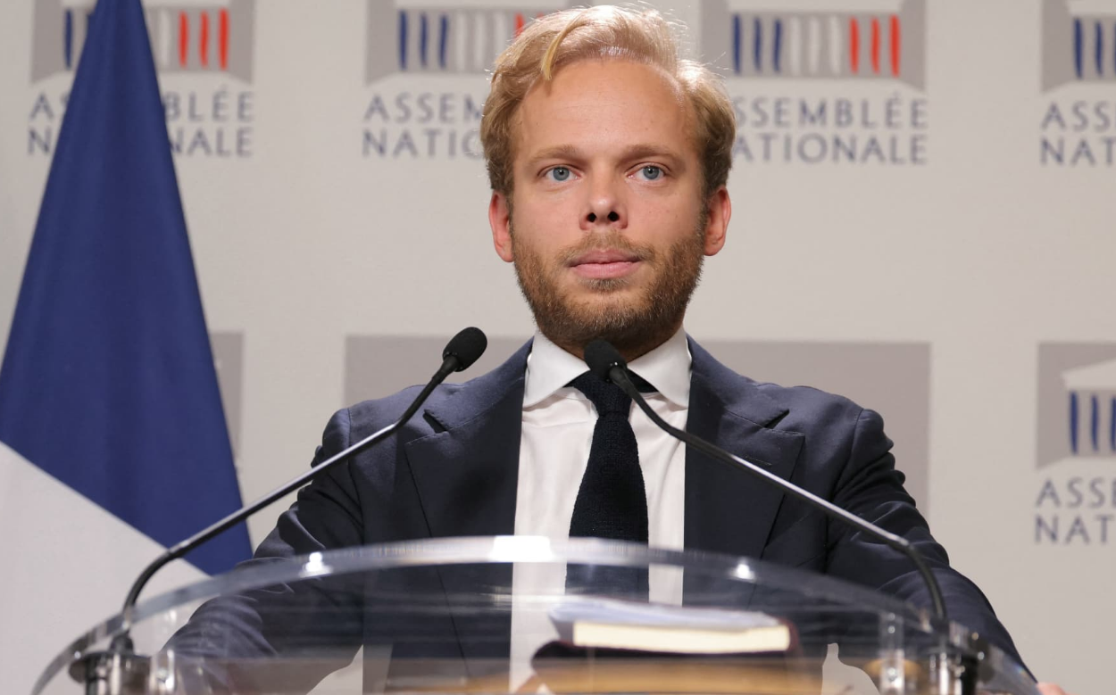Charles Alloncle, accusé de travailler avec sa compagne à l'Assemblée, se défend 3 Charles Alloncle, accusé de travailler avec sa compagne à l'Assemblée, se défend Capture decran 2026 05 22 183340 Charles Alloncle