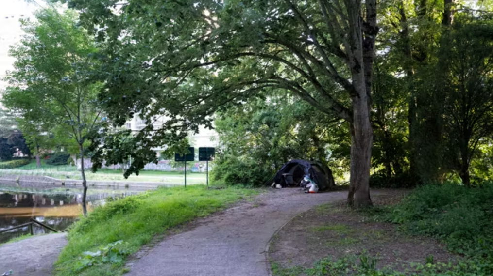 Rennes : un enfant retrouvé sans vie après le « serrage d&rsquo;une serviette autour du cou »