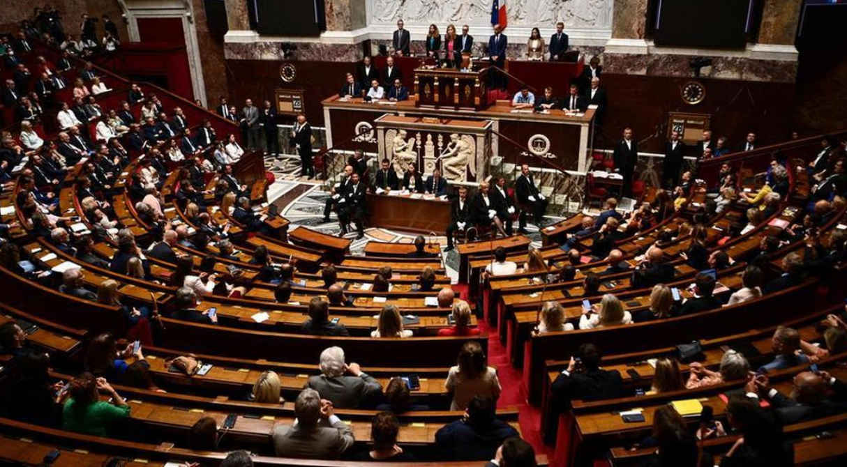 Capture decran 2026 06 03 002744 Parlement