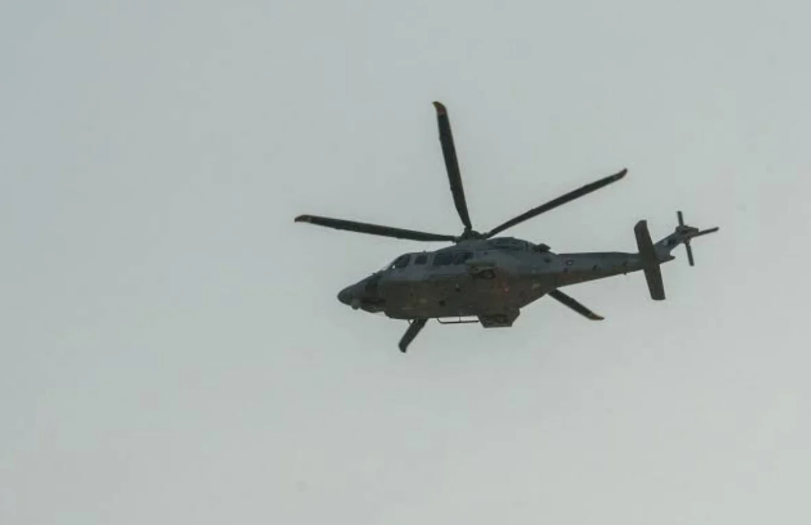 Deux hélicoptères se percutent et font six décès (4) Deux hélicoptères se percutent et font six décès (4)