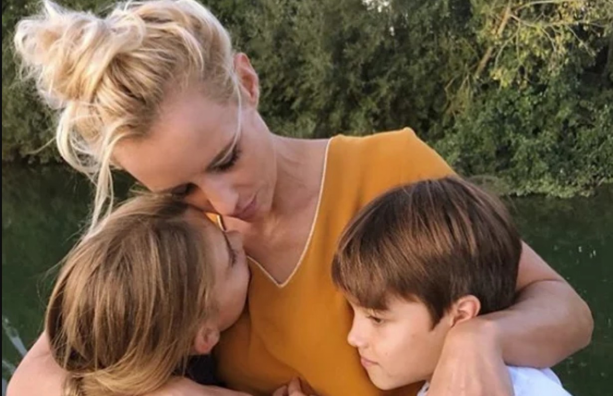 Elodie Gossuin 1 Élodie Gossuin