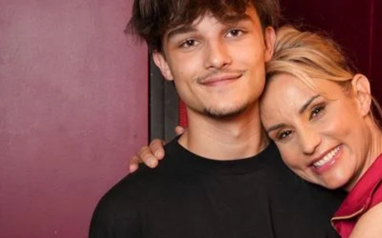 Elodie Gossuin 3 Élodie Gossuin