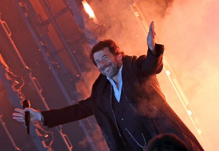Louane remplace Patrick Bruel 3