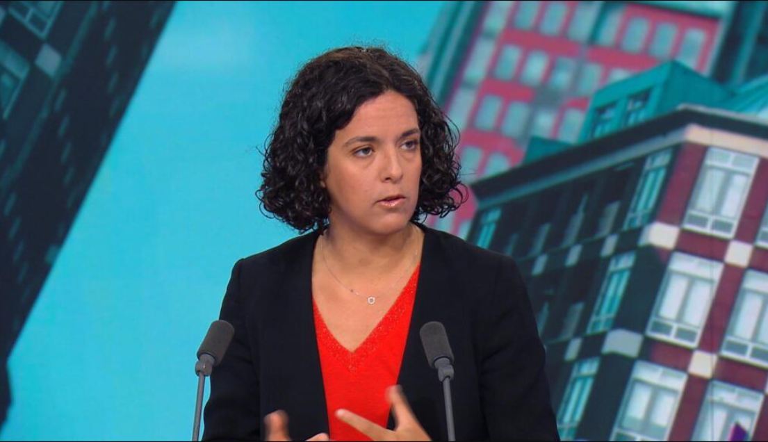 Manon aubry1 2 Manon Aubry