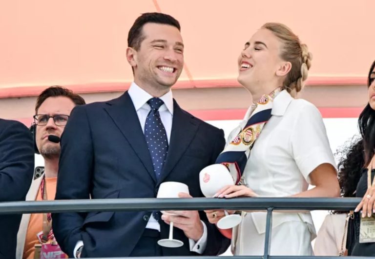 Maria Carolina de Bourbon des Deux-Siciles et Jordan Bardella