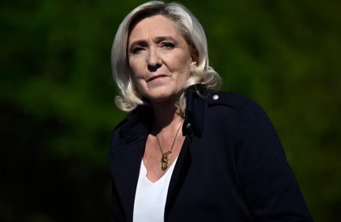 Marine Le Pen (1) Marine Le Pen (1)