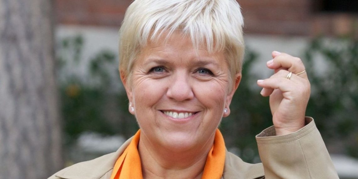 Mimie Mathy ciblée par une chanteuse connue : “Ce n&rsquo;est pas Joséphine, ange gardien”