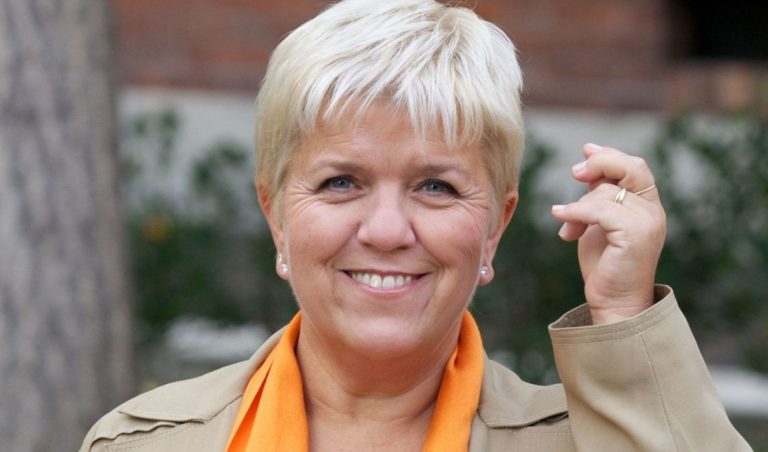 Mimie Mathy