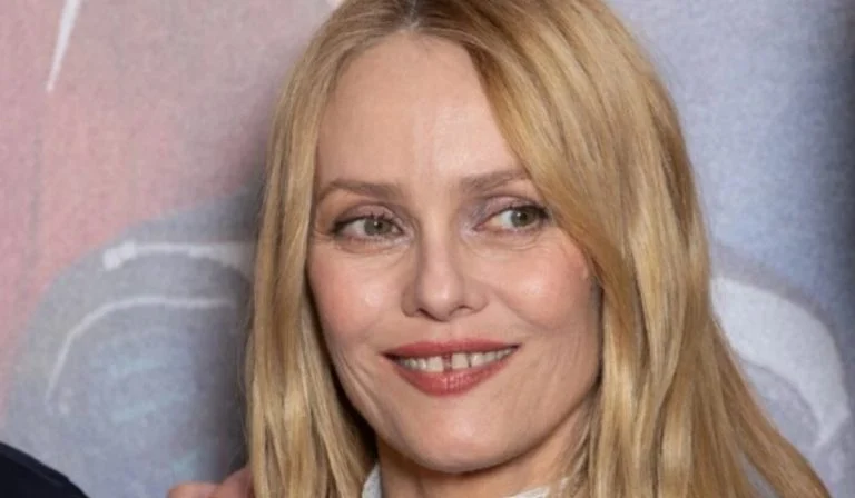 Vanessa Paradis (2)
