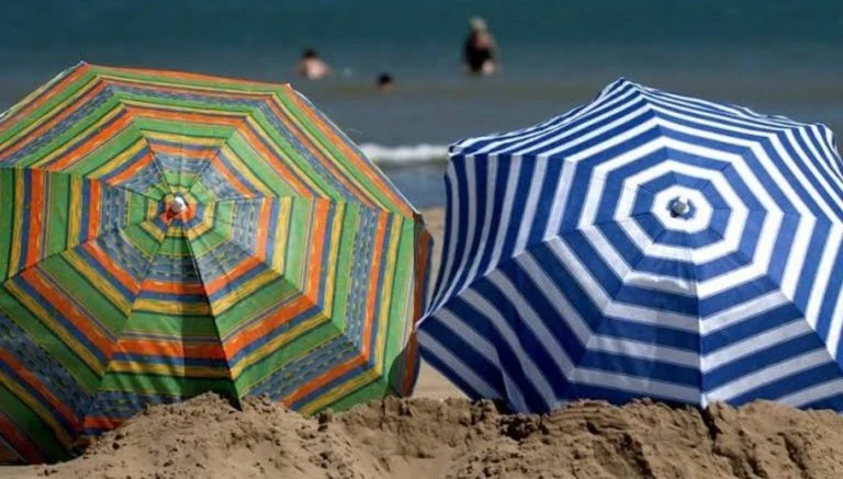 cette mère de famille de 56 ans a perdue la vie à cause d&rsquo;un parasol (3)