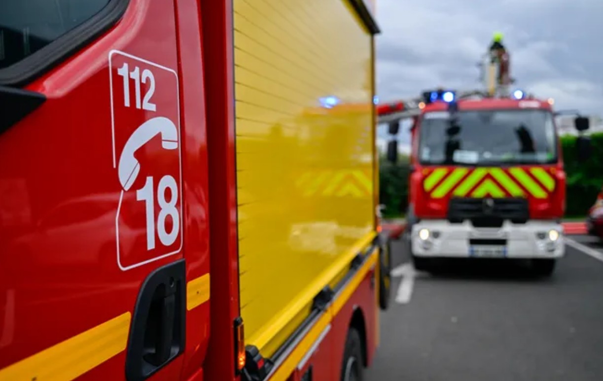 "La situation est dramatique" : un enfant de 13 ans décède dans l’incendie d’une barre d’immeuble 4 "La situation est dramatique" : un enfant de 13 ans décède dans l’incendie d’une barre d’immeuble lincendie dune barre dimmeuble 1 l’incendie