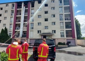 « La situation est dramatique » : un enfant de 13 ans décède dans l’incendie d’une barre d’immeuble