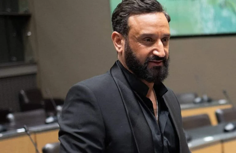 Cyril Hanouna (3)