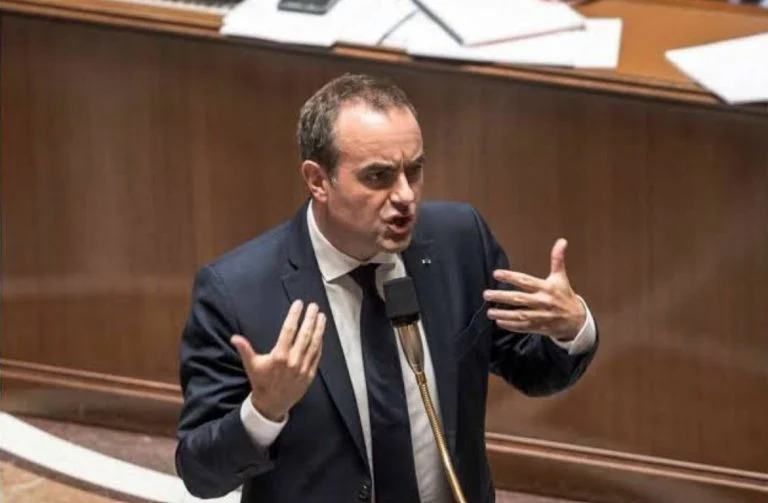 Sébastien Lecornu (6)