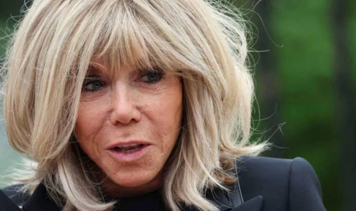 Brigitte Macron (9) Brigitte Macron (9)